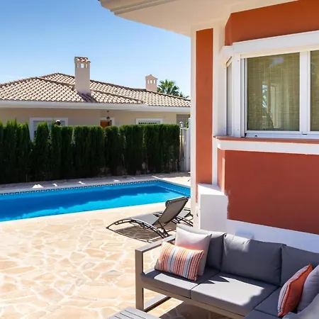 Casa De Familia *